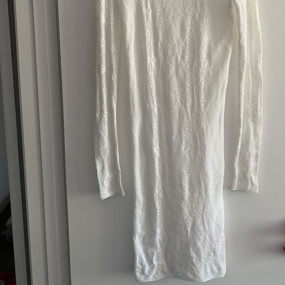 White lace dress